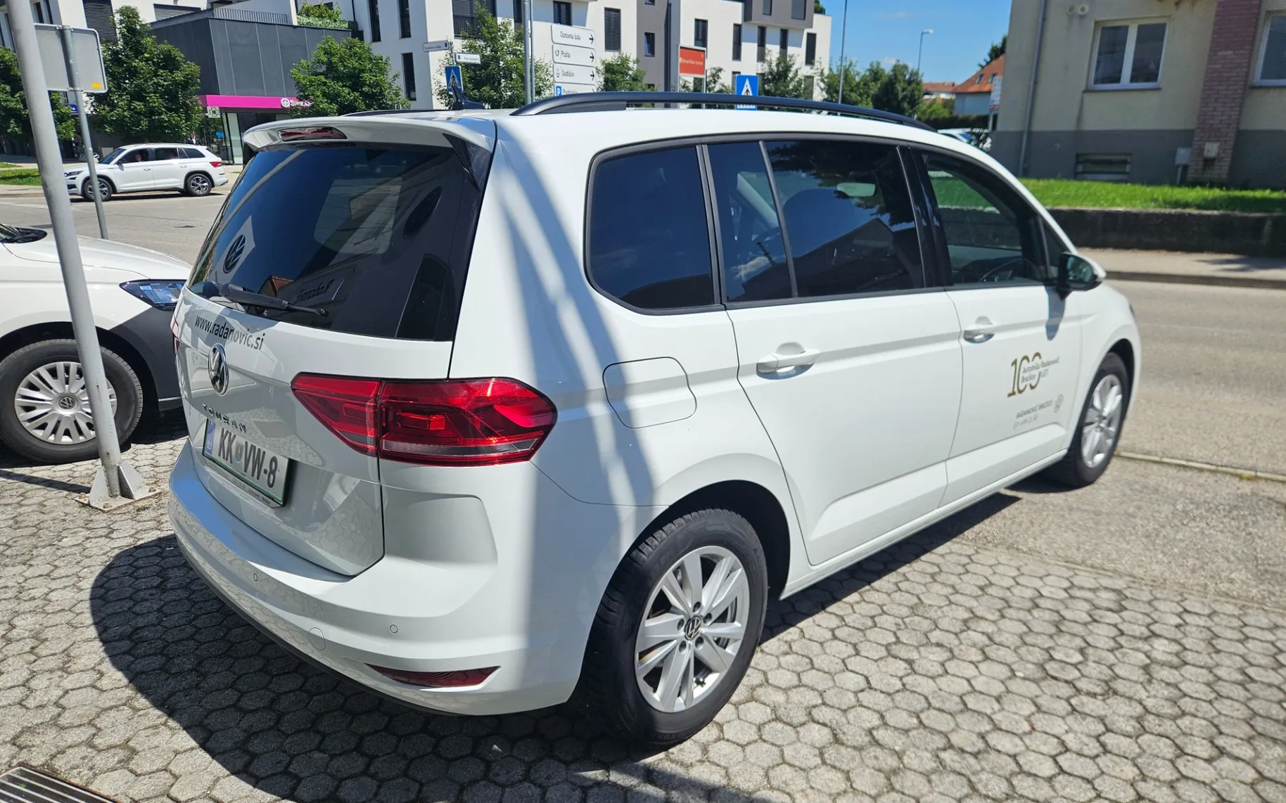 Zunanja slika - VW Touran - 1.5 TSI Family DSG - 3