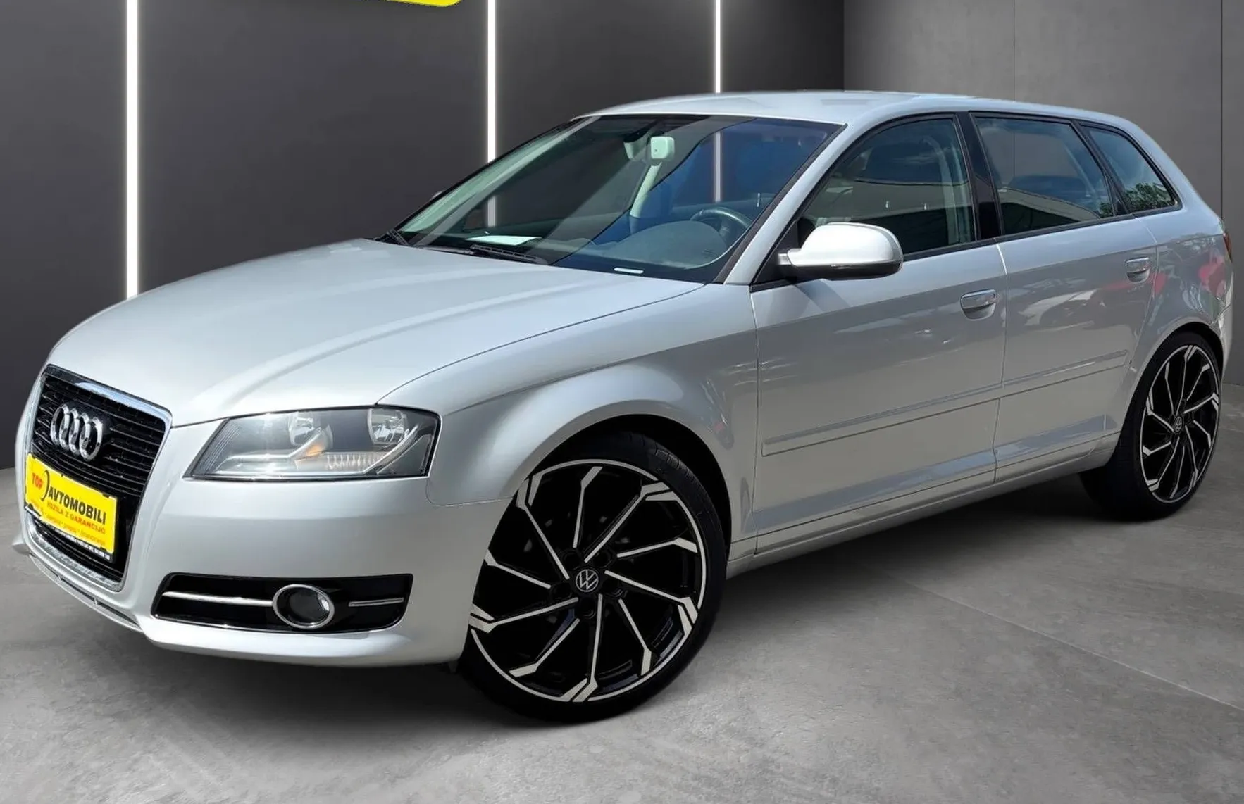 Zunanja slika - Audi A3 - 1.6 TDI MOŽNOST FINANCIRANJA BREZ POLOGA TOP - 2