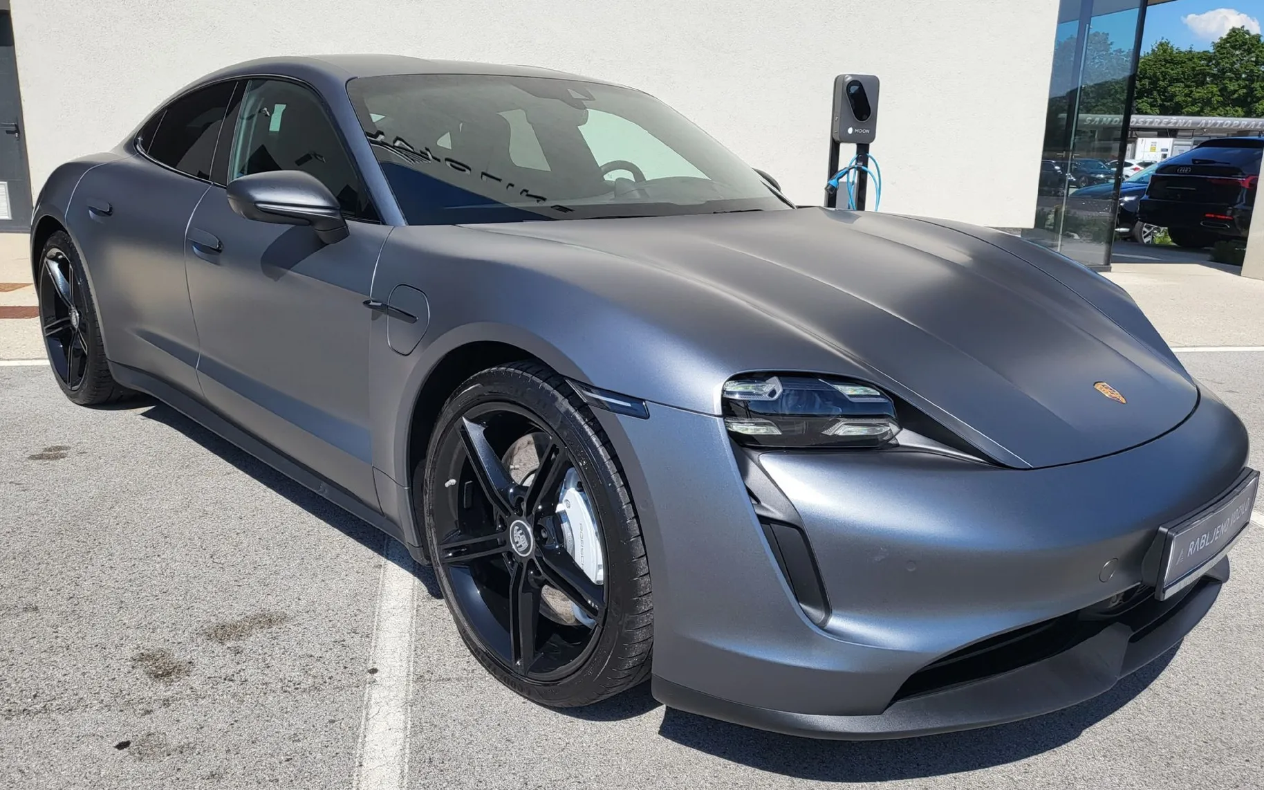 Zunanja slika - Porsche Taycan - 4S PERFORMANCE HLAJ SED KEYLESS KAM BOSE - 2