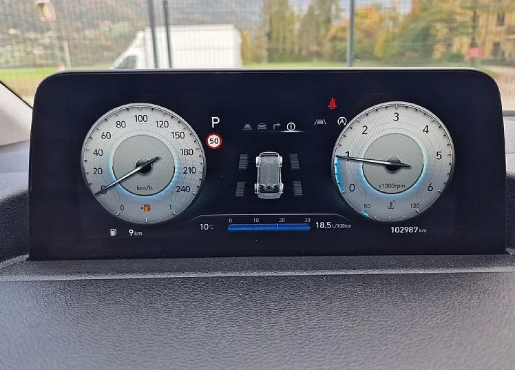 Zunanja slika - Hyundai Staria - 2.2 CRDI Allrad Signature - 13