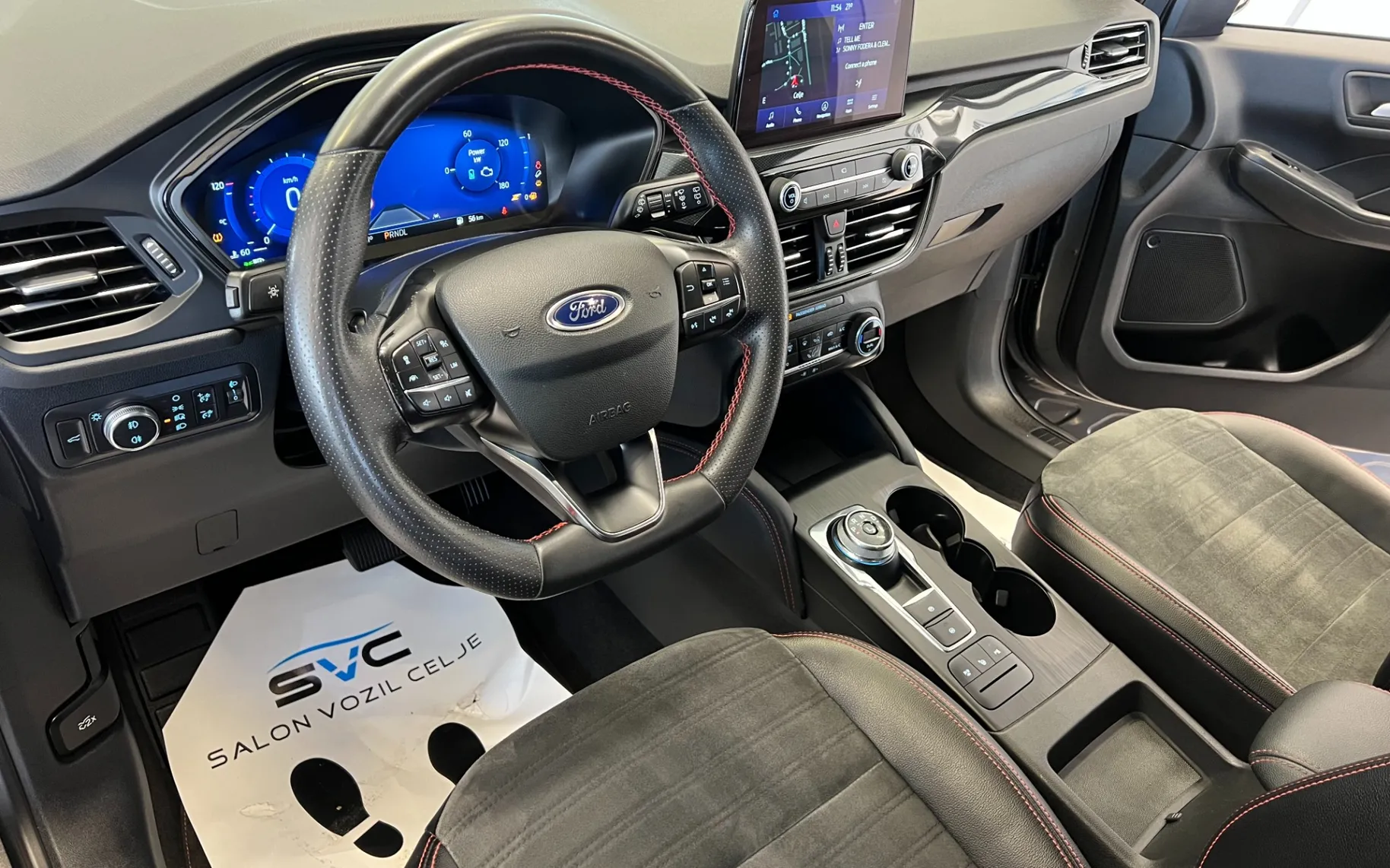 Zunanja slika - Ford Kuga - ST-LINE 2.5 Duratec Hybrid 140kW FHEV - 8