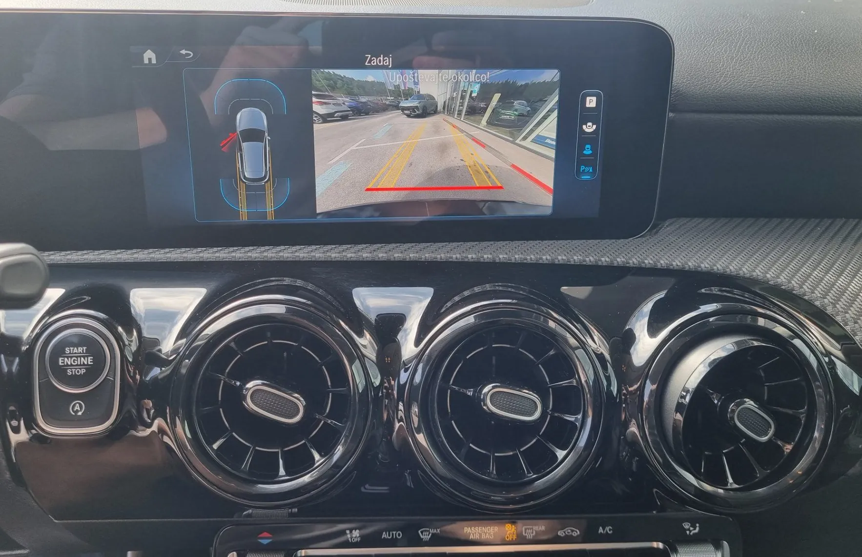 Zunanja slika - Mercedes-Benz A-Razred - A180 MHEV - AVTOMATIK-DAB-KAMERA-NAVIGACIJA - 14