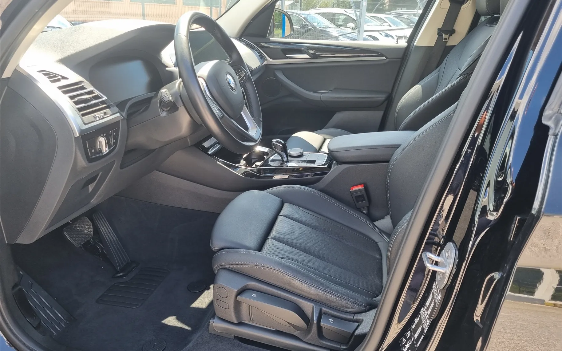 Zunanja slika - BMW X3 - xDrive20d - 5