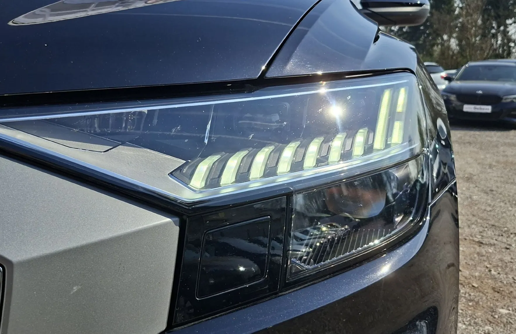 Zunanja slika - Audi Q8 - 45 TDI S-Line Quattro - 18