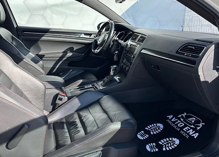 Zunanja slika - Volkswagen Golf - 2.0 GTI DSG - XENON - PDC - GRETJE - DYNAUDIO - 9