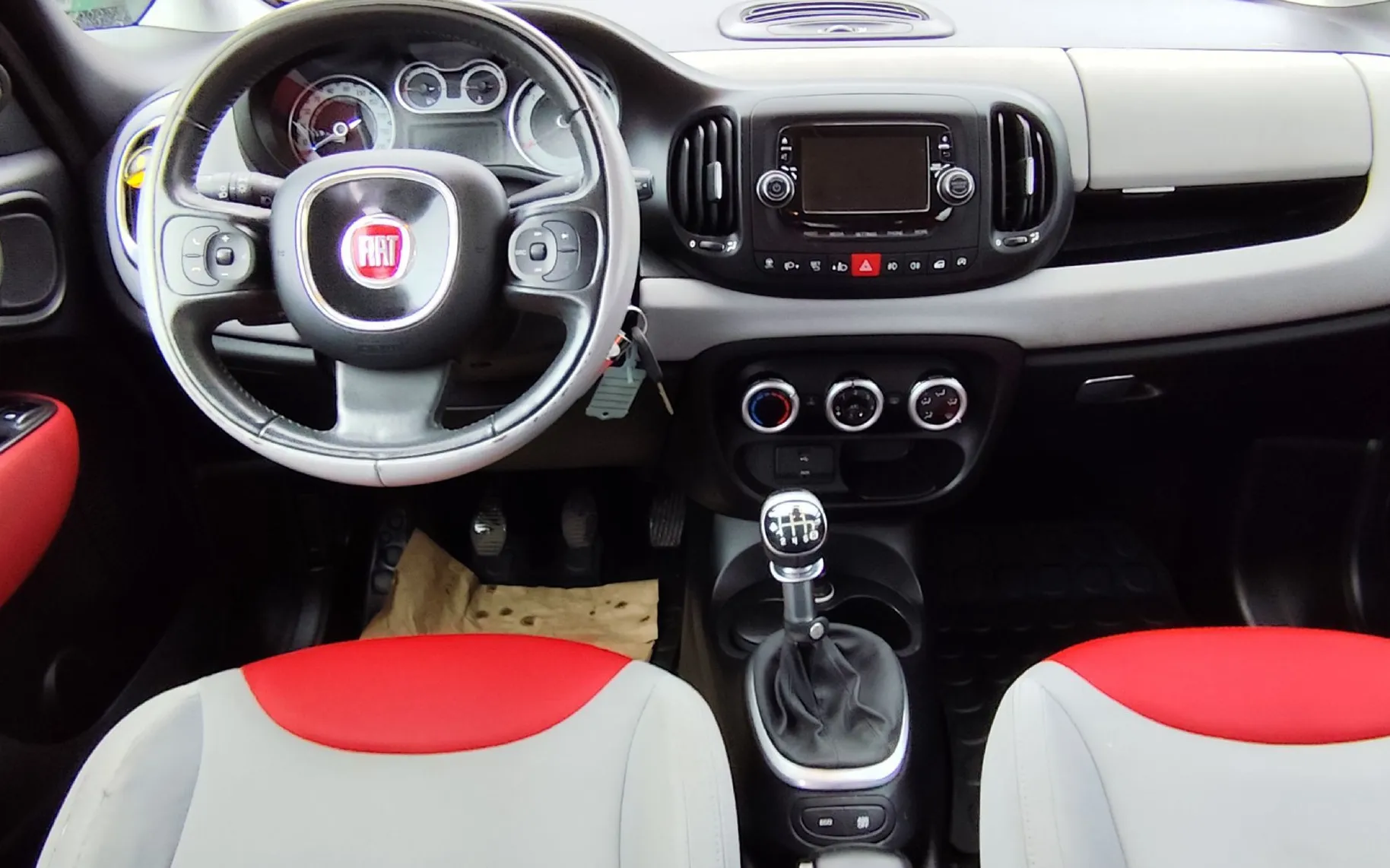 Zunanja slika - Fiat 500L - 0.9 TwinAir Turbo Lounge - 6