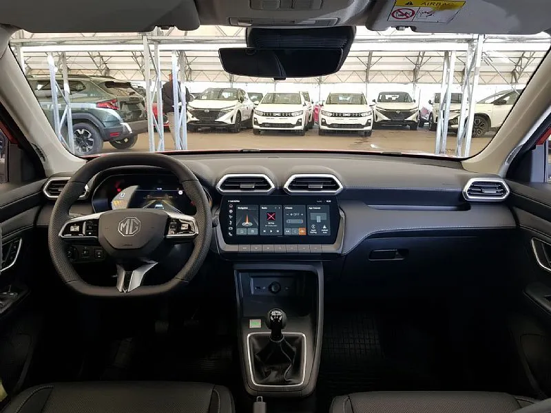 Zunanja slika - MG MG ZS - 1.5L Hybrid Comfort + ZIMSKE PNEVMATIKE - 10