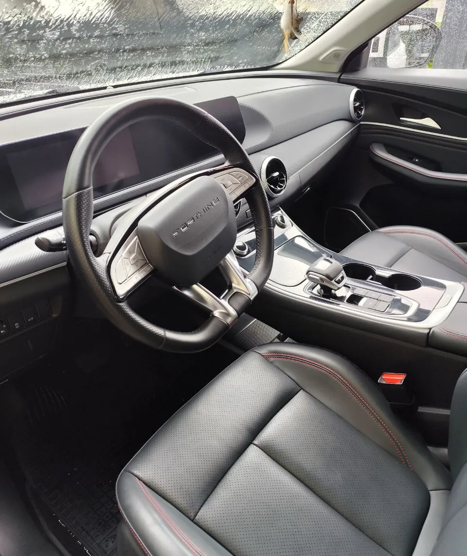 Notranja slika - Forthing Forthing T5 EVO - my 2025 1.5T 7DCT LUXURY - 5