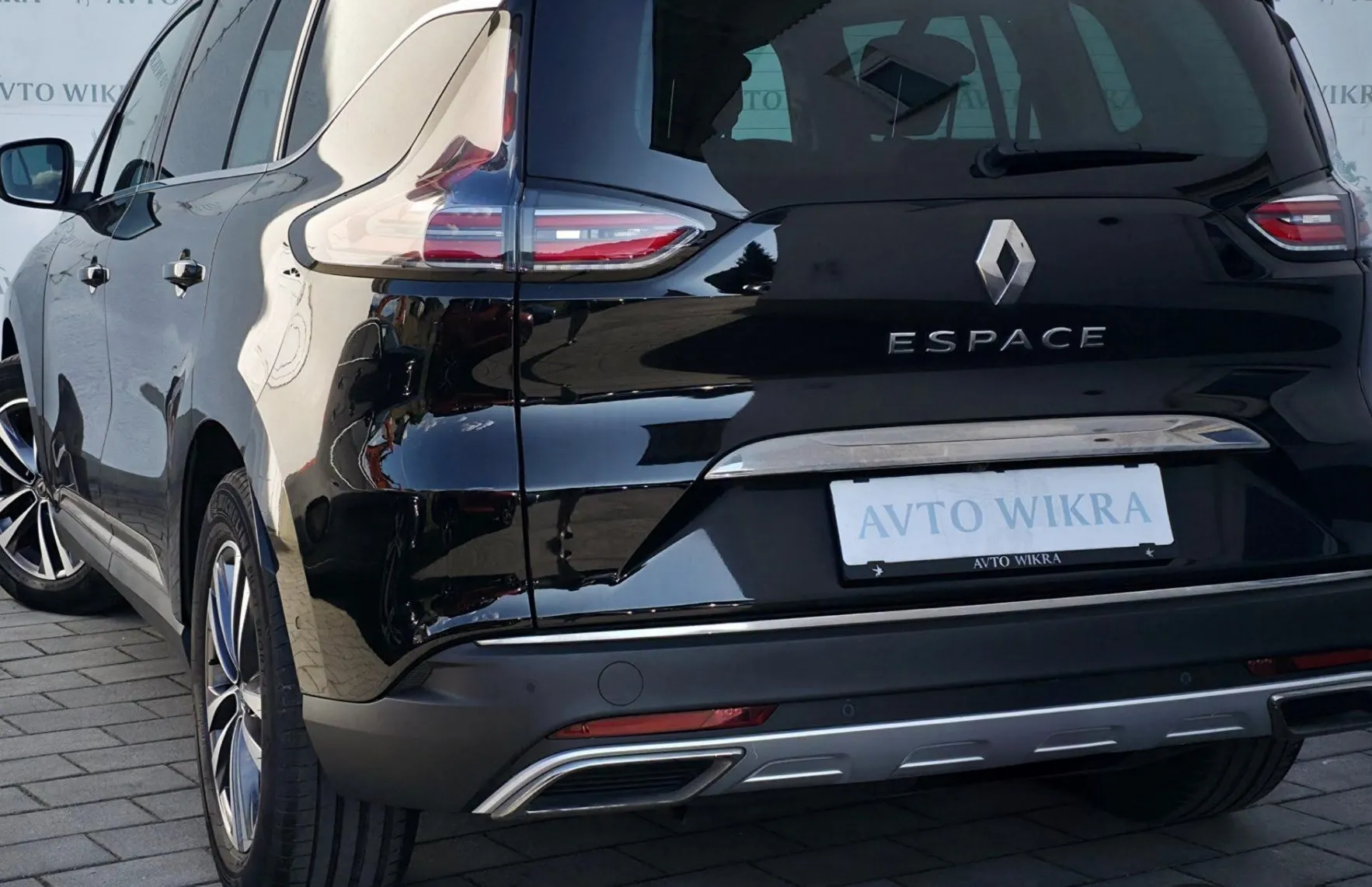 Zunanja slika - Renault Espace - 2.0dCi EDC Intens FULLED•PANOR•BLIS•7SED•KAMER•18C - 3