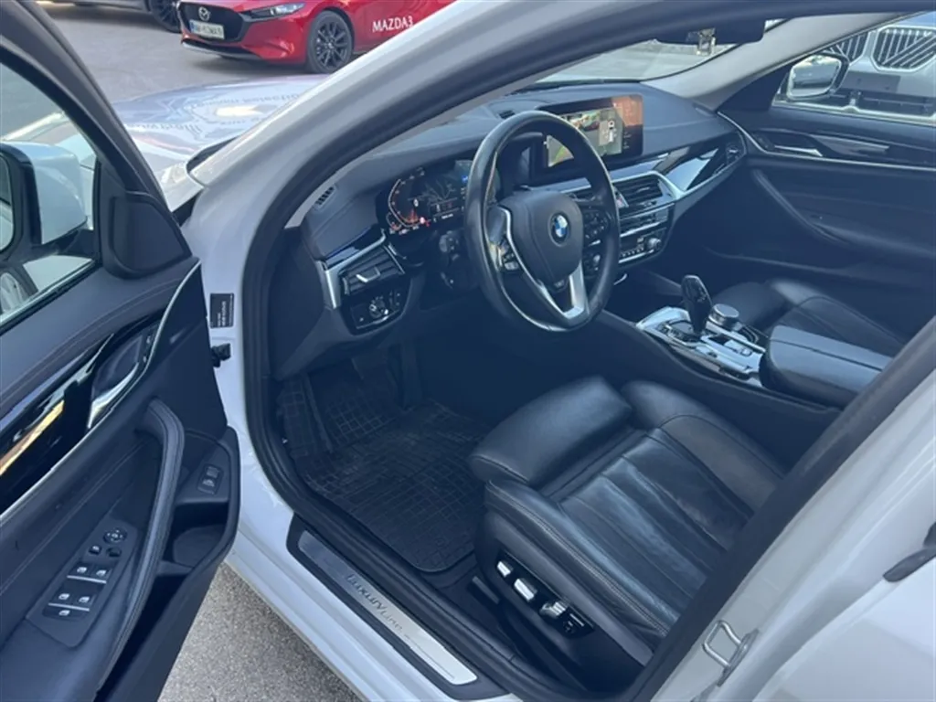 Zunanja slika - BMW Serija 5 - 520d - 6