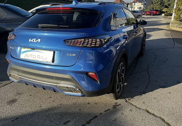 Zunanja slika - KIA XCeed - 1.6 T-GDi GT-Line ISG. 7DCT 150 kW - 10