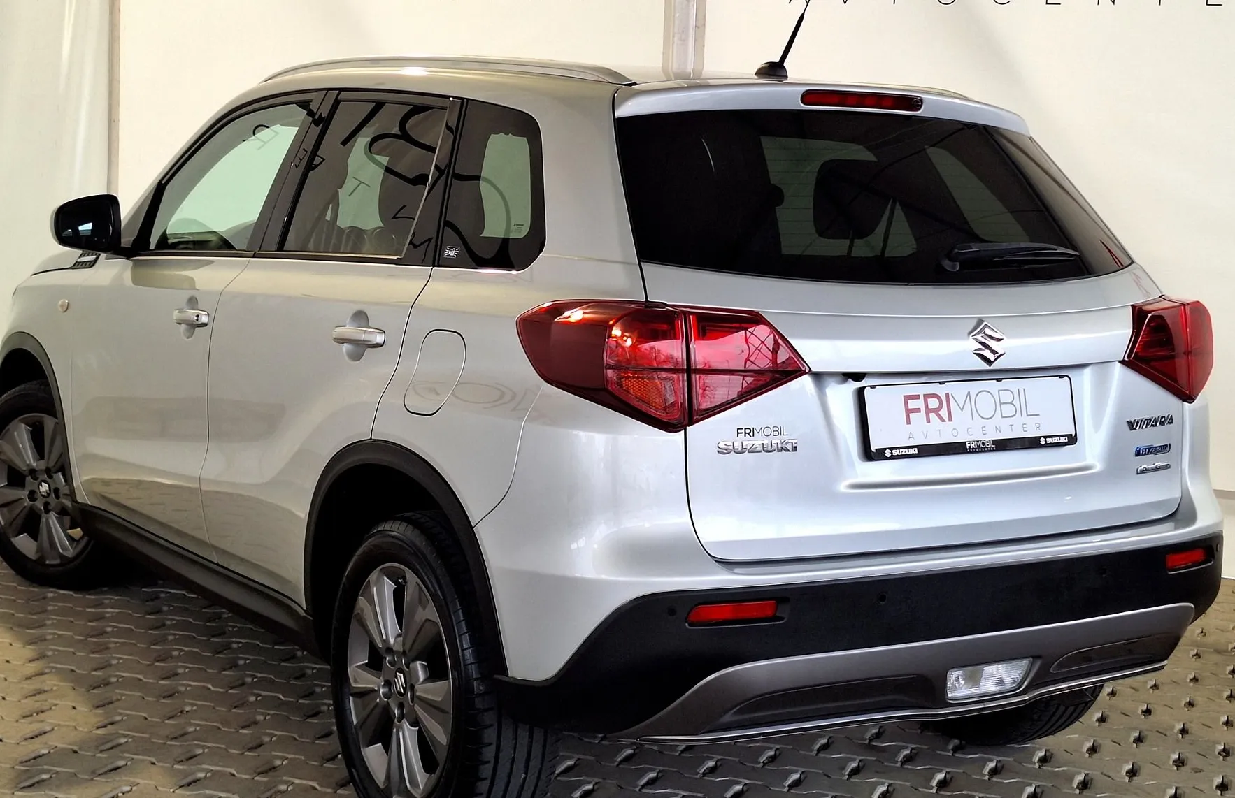 Zunanja slika - Suzuki Vitara - 1.4 BOOSTERJET HYBRID PREMIUM ALLGRIP - 4