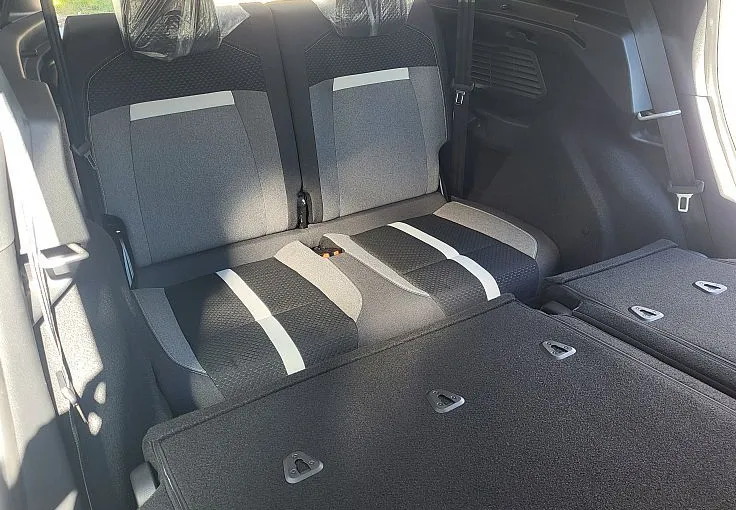 Zunanja slika - Opel Frontera - 1.2 MHEV TURBO 100KW GS - 7 SEDEŽEV- NAROČILO - 8