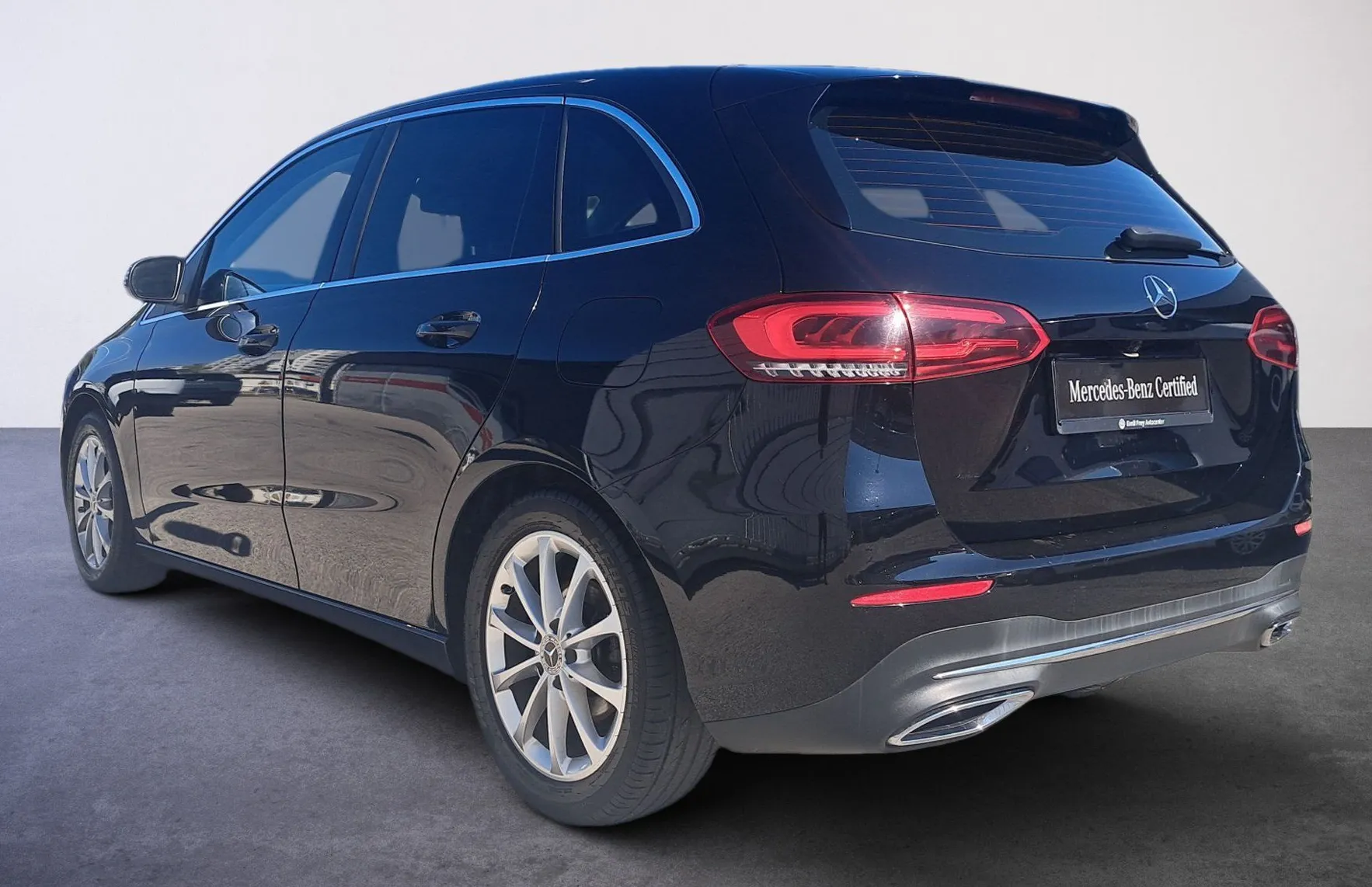 Zunanja slika - Mercedes-Benz B-Razred - B 180 - 4