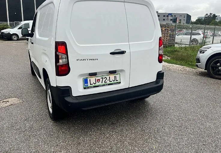 Zunanja slika - Peugeot Partner - 1.5 BlueHDi TOVORNO VOZILO - 3