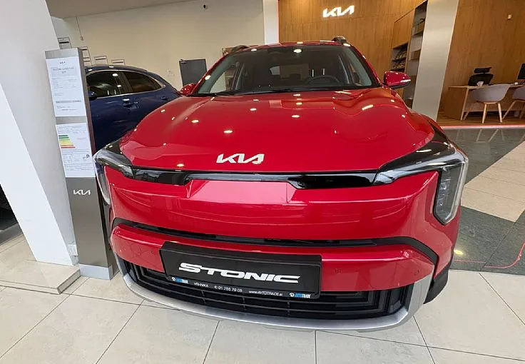 Zunanja slika - KIA Stonic - 1.0 T-GDi 73.6kW 100 KM EX Pulse DCT - 2
