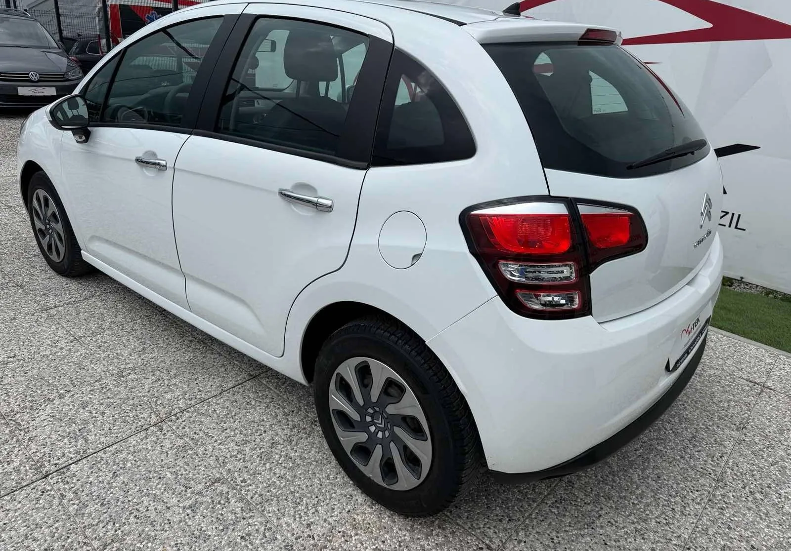 Zunanja slika - Citroën C3 - Attraction PureTech 82 BVM... - 6