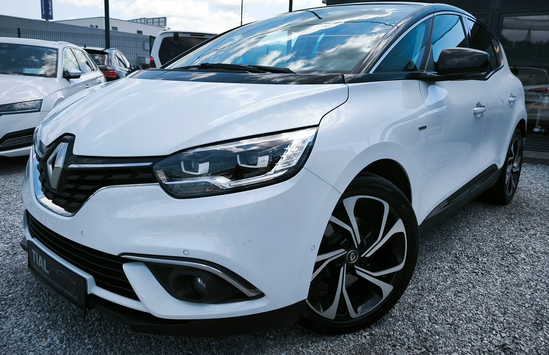 Zunanja slika - Renault Scénic - Scenic 1.7 DCI AUT.-BOSE-20COL-VIRT-KAM-PERLA-MRT.KOTI- - 1