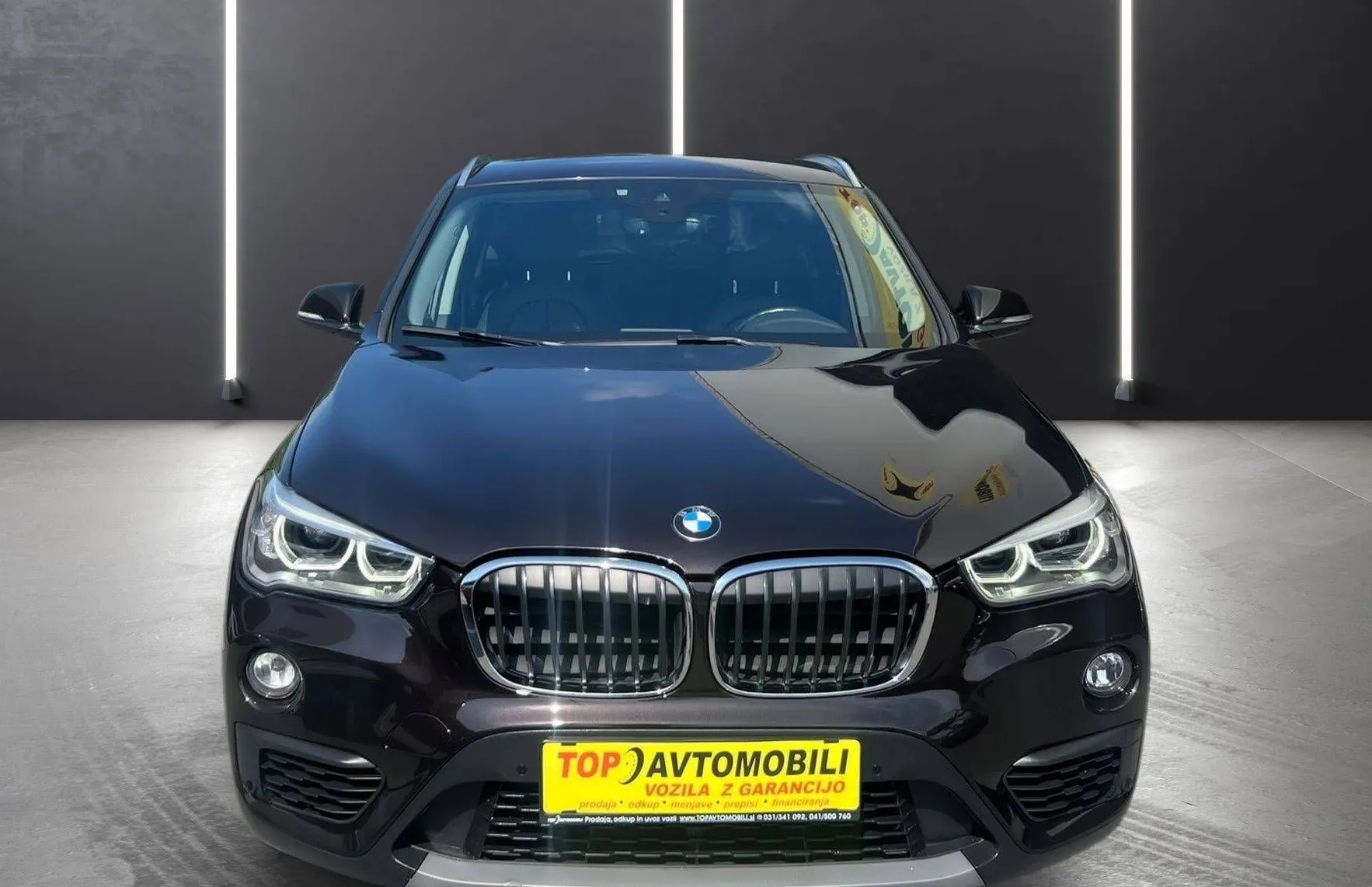 Zunanja slika - BMW X1 - serija : XDrive20d  NAVI PDC KAMERA RADAR LINE ASSIST T.. - 10
