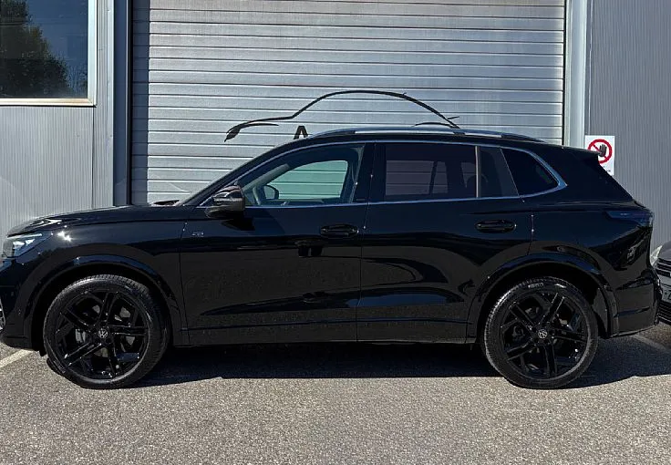 Zunanja slika - Volkswagen Tiguan - 2.0 TDI BMT R-Line DSG - 2