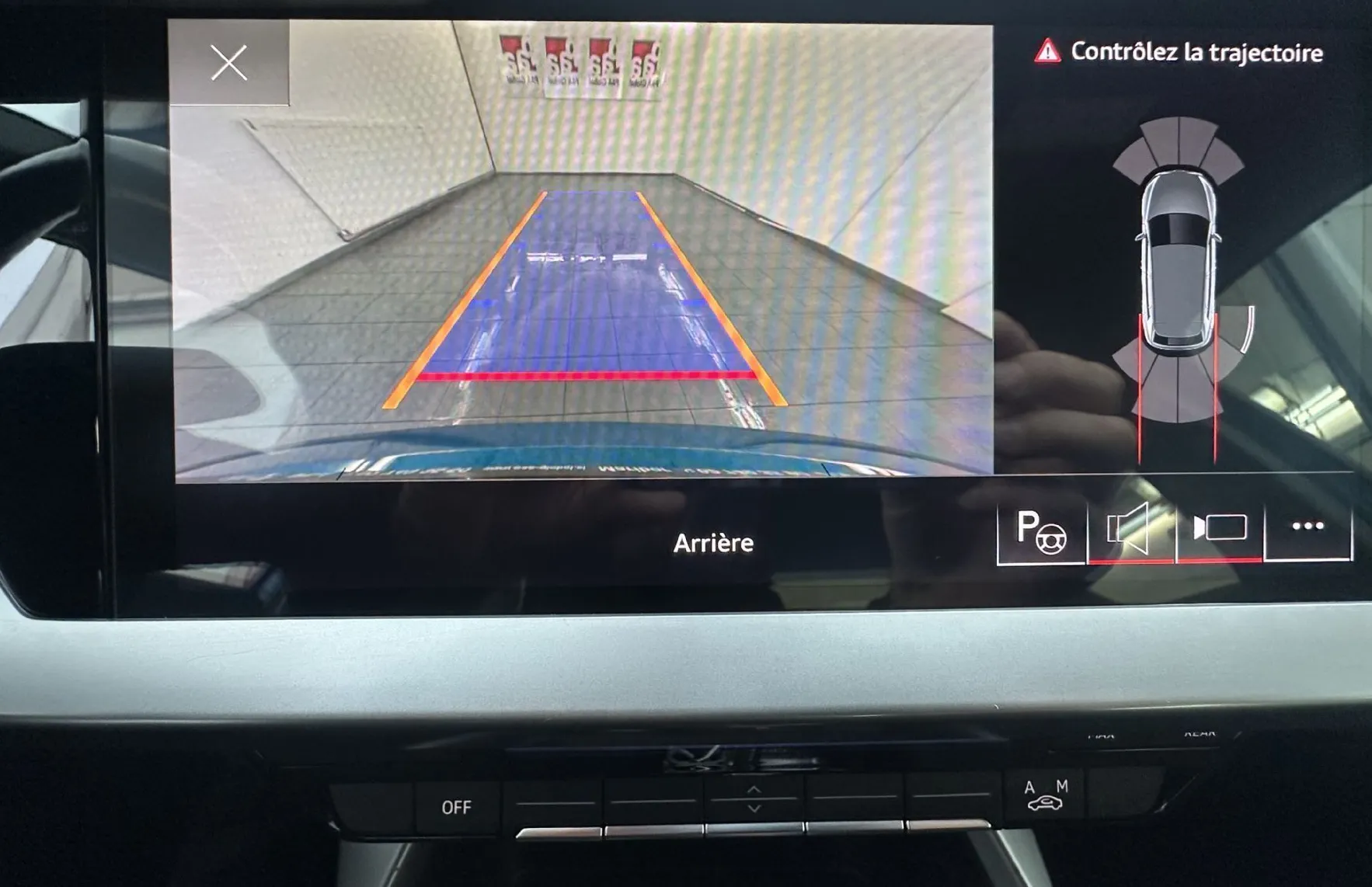 Zunanja slika - Audi A3 - 40 TFSI e Business Stronic 150kW.KAMERA.LED.BENCIN - 18