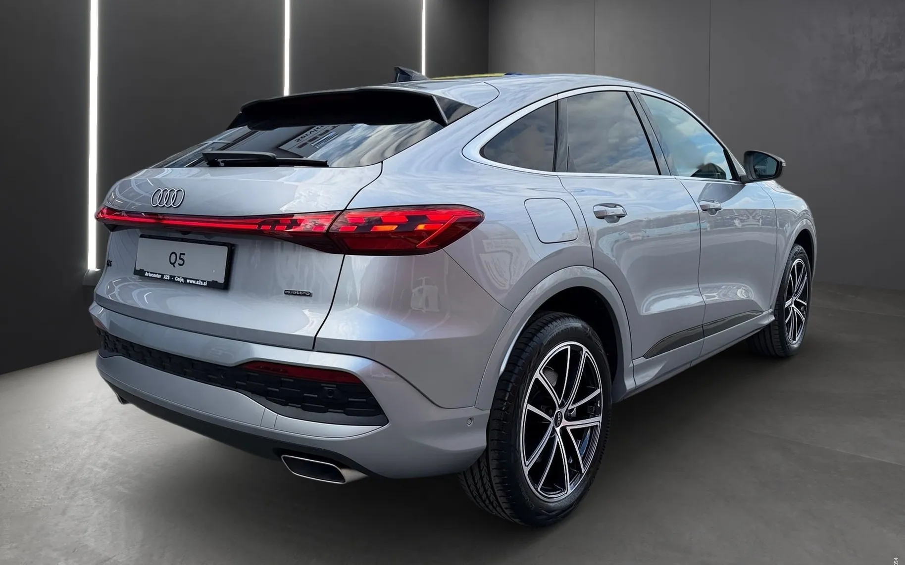 Zunanja slika - Audi Q5 Sportback - TFSI quattro 150kW - 3