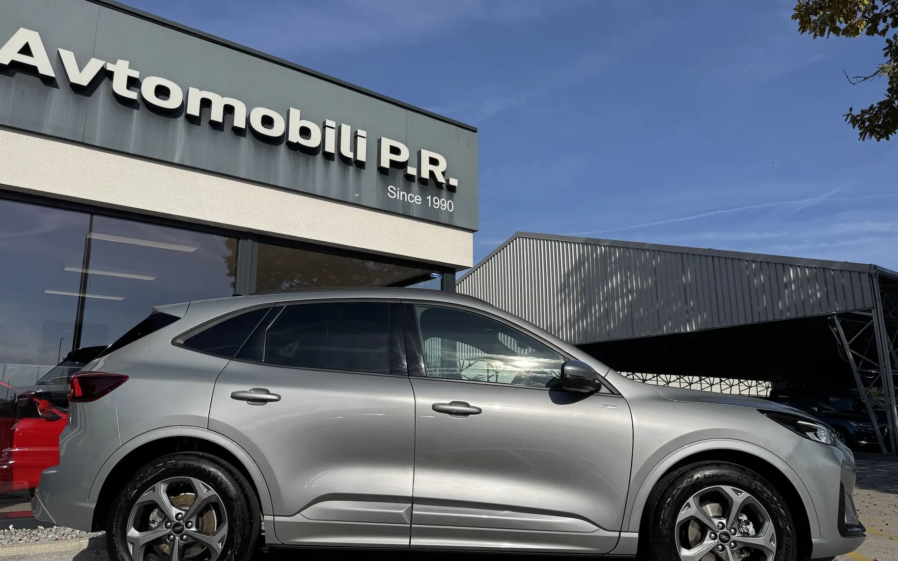 Zunanja slika - Ford Kuga - 1.5 EcoBoost ST-LINE AVT 186KM SLO 1.LAST FULL LED - 6