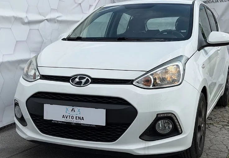 Zunanja slika - Hyundai i10 - 1.0 Style - TEMP - KLIMA - ALU15 - 2