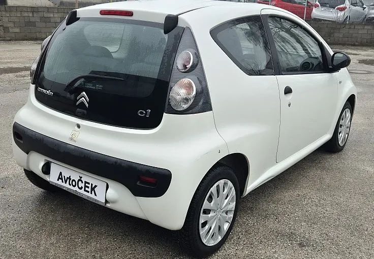 Zunanja slika - Citroën C1 - 1.0i + 1.Lastnik + SLO POREKLO + BREZ POLOGA - 5