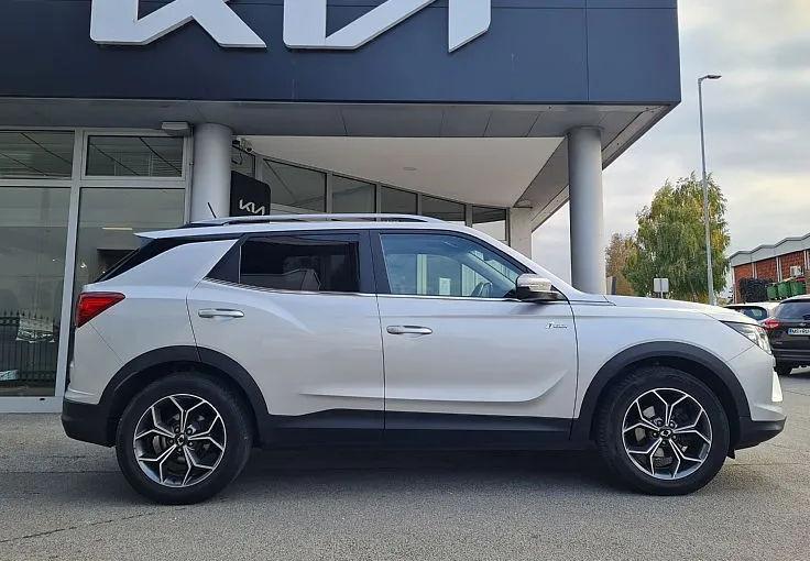 Zunanja slika - SsangYong Korando - 1.5 T-GDI 120 kW Exclusive 4x4 M T - 4