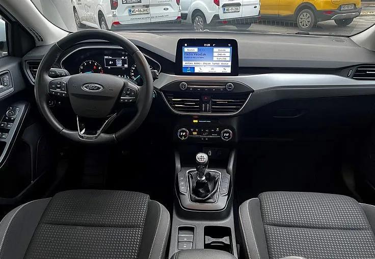 Zunanja slika - Ford Focus - 1.0 EcoBoost Connected Hybrid 92kW  mHEV - 9