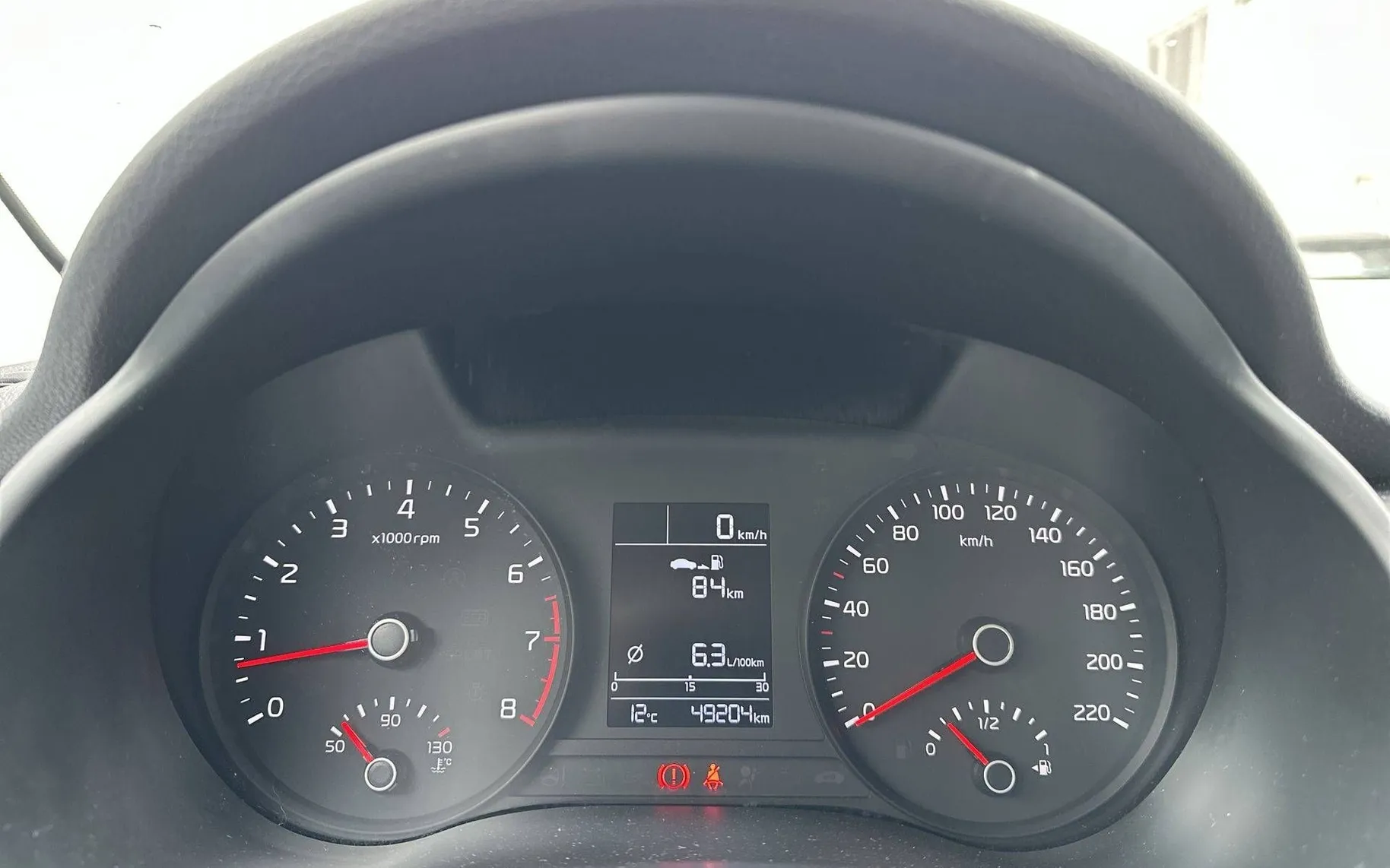 Notranja slika - KIA Stonic - 1.2 DPI LX Fun ISG - 17