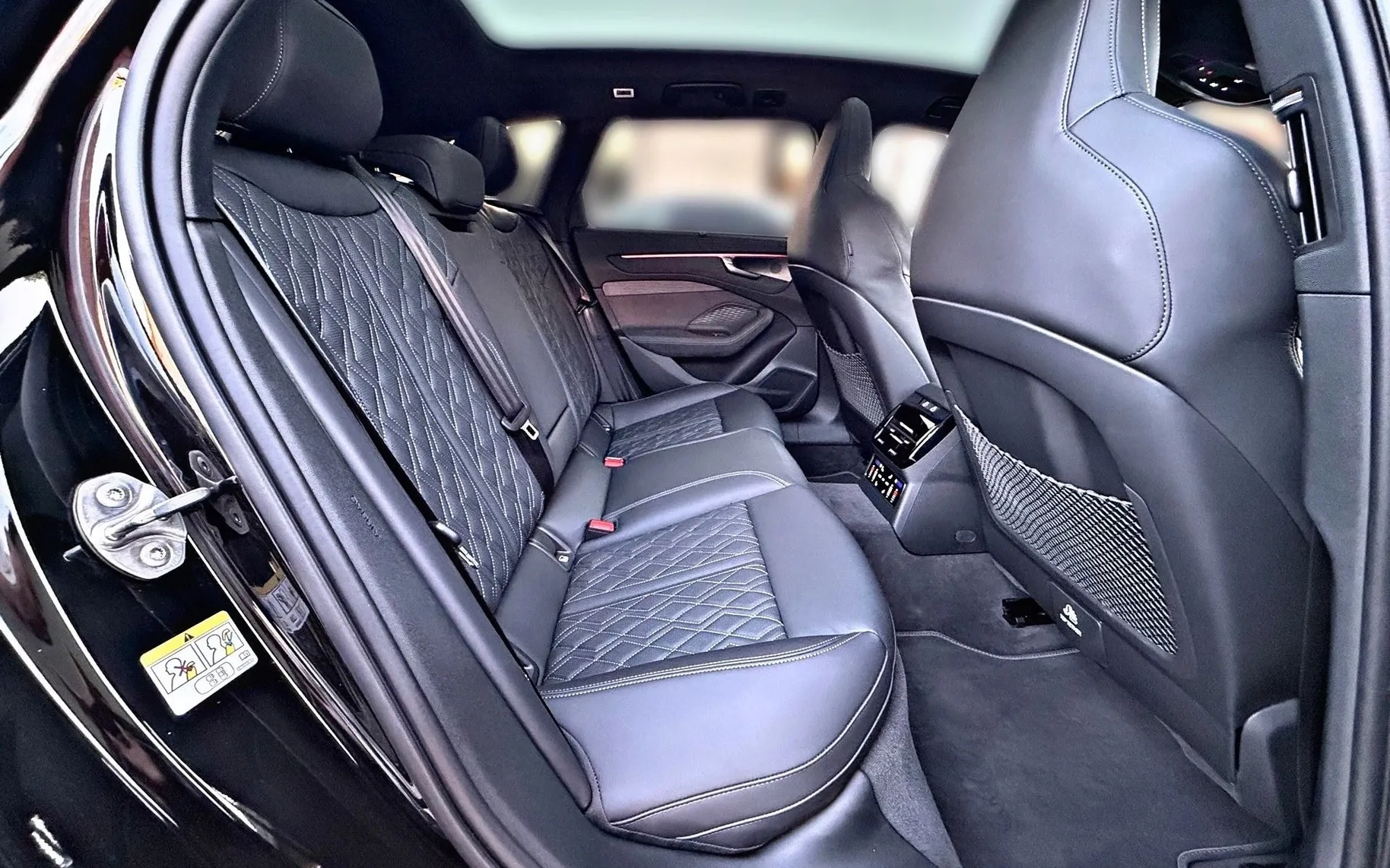Notranja slika - Audi A6 Avant - TDI QUATTRO•S LINE•PANO•4CONTROL•MASAŽA•ZRAČNO•N - 23