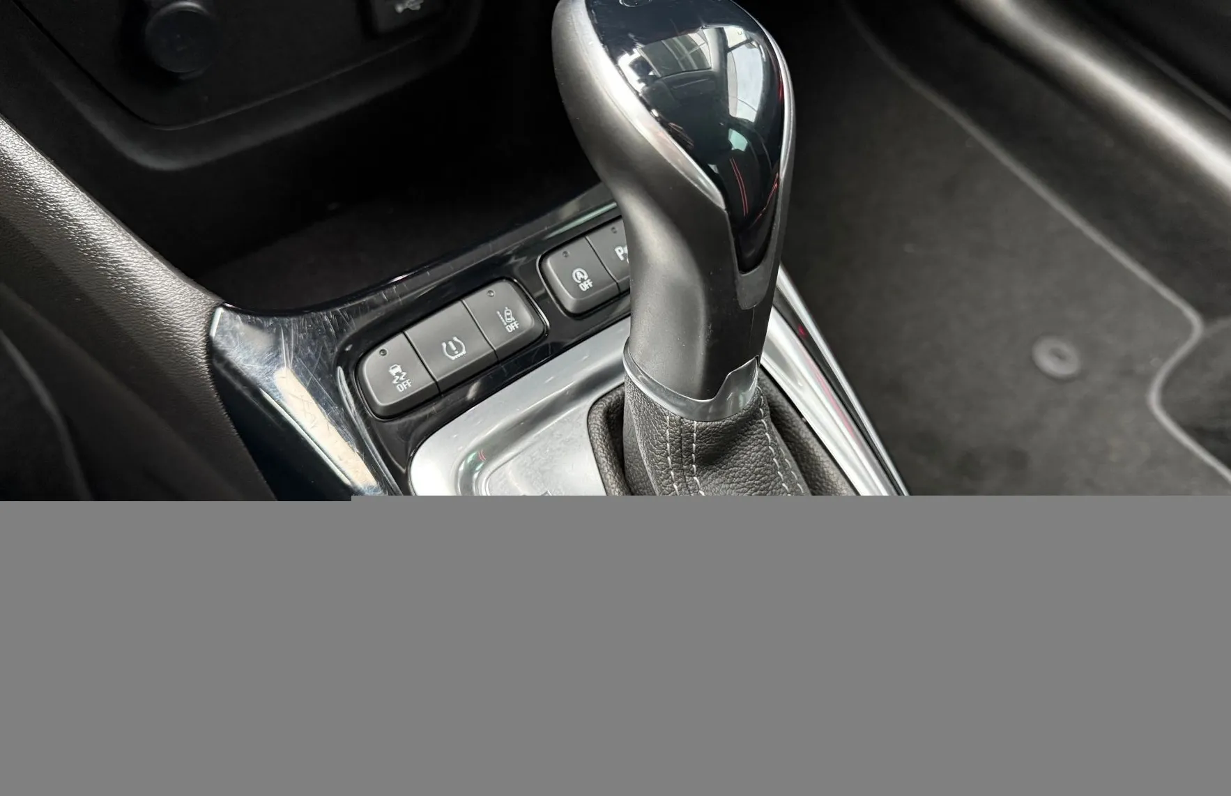Zunanja slika - Opel Crossland - 1.2 TURBO 96KW GS-Line - AVTOMATIK - ODLIČEN - 11