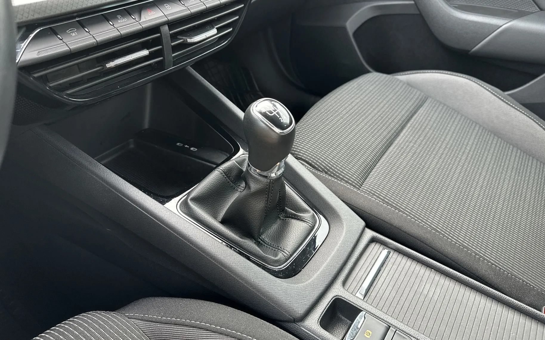 Zunanja slika - Škoda Octavia - 1.5 TSi - 11