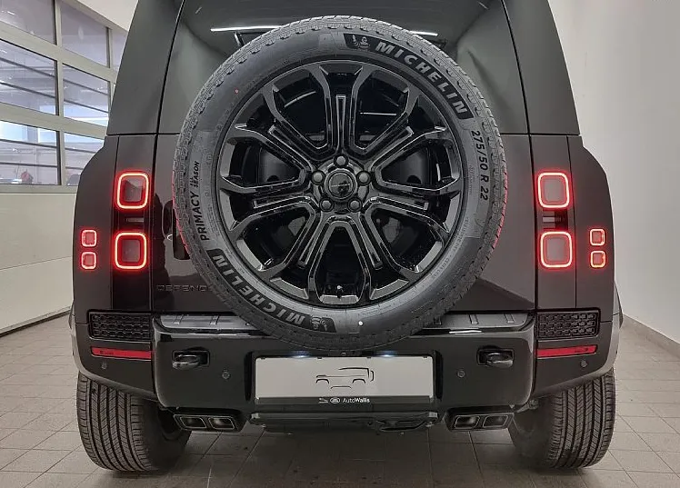 Zunanja slika - Land Rover Defender - 110 OCTA Black Edition P635 4.4 V8 AWD - 5