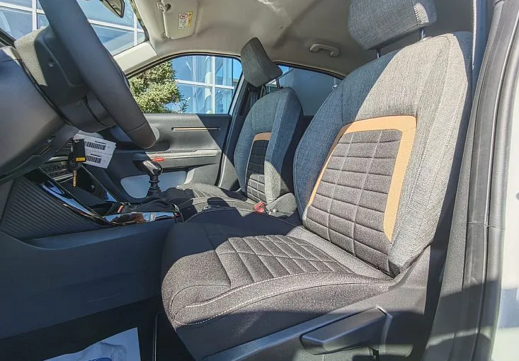 Zunanja slika - Citroën C3 Aircross - PLUS Turbo 100 S S ročni - 5