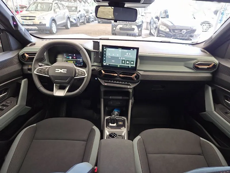 Zunanja slika - Dacia Duster - Extreme 4x4 hybrid-G150 Auto+ Paket CITY+Vinjeta - 16