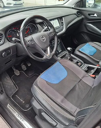 Zunanja slika - Opel Grandland X - 1.2 Turbo 131KM - 6