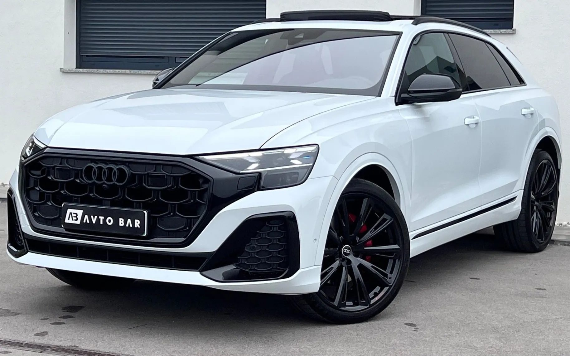 Zunanja slika - Audi Q8 - 50 TDI+1.LAST+SLO+Q+S-LINE+210kW+MATRIX+PANORAMA - 1