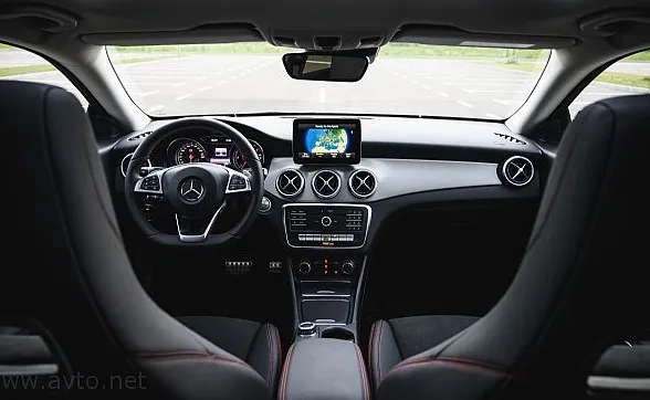 Zunanja slika - Mercedes-Benz CLA-Razred - CLA Shooting Brake CLA 220 d 4M SB Avt. AMG LINE LED ZALOGA - 17