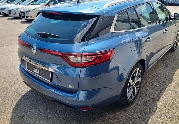 Zunanja slika - Renault Mégane - Megane Grandtour dCi 110  S S Bose masaža sedeža - 6