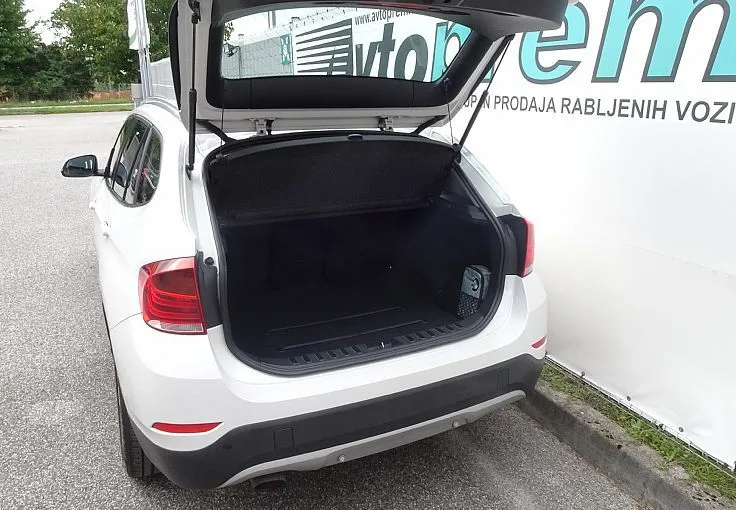 Zunanja slika - BMW X1 - serija : xDrive25d ODLIČEN - NAJMOČNEJŠI NA TRŽIŠČU 160kW - 5