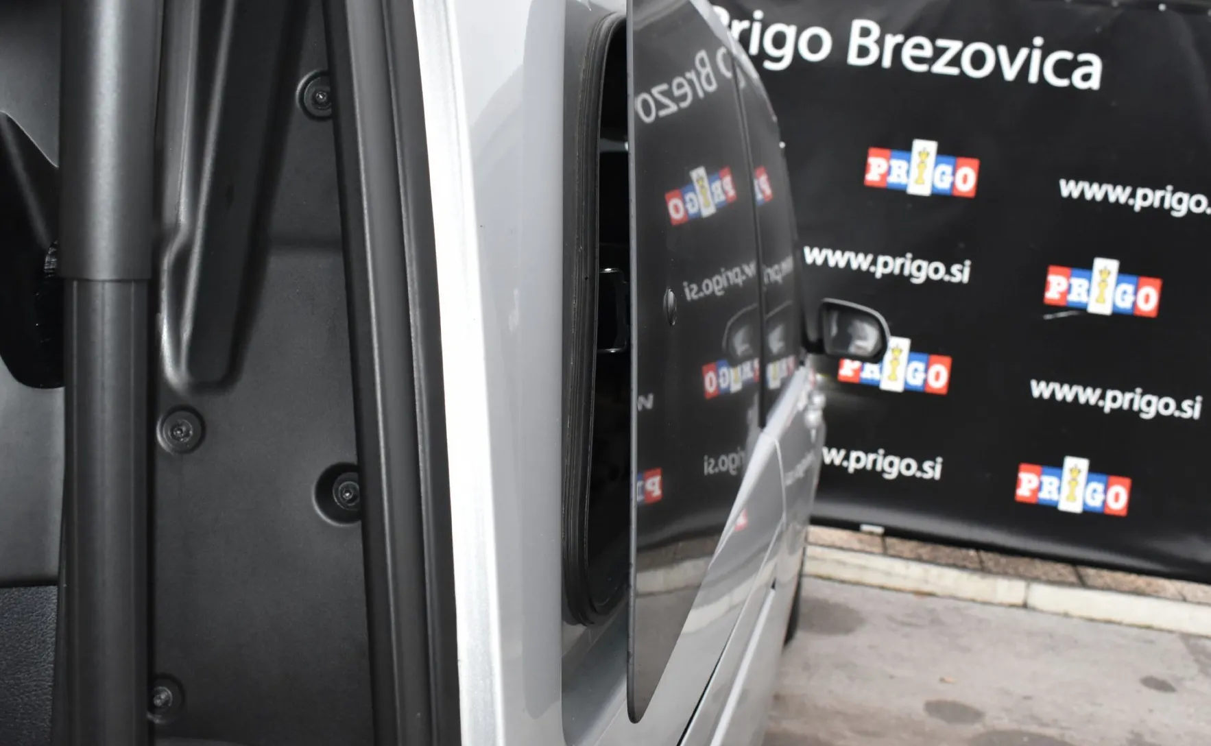 Zunanja slika - Mercedes-Benz V-Razred - V 220 d AMG Line Avt. dolgi - 7