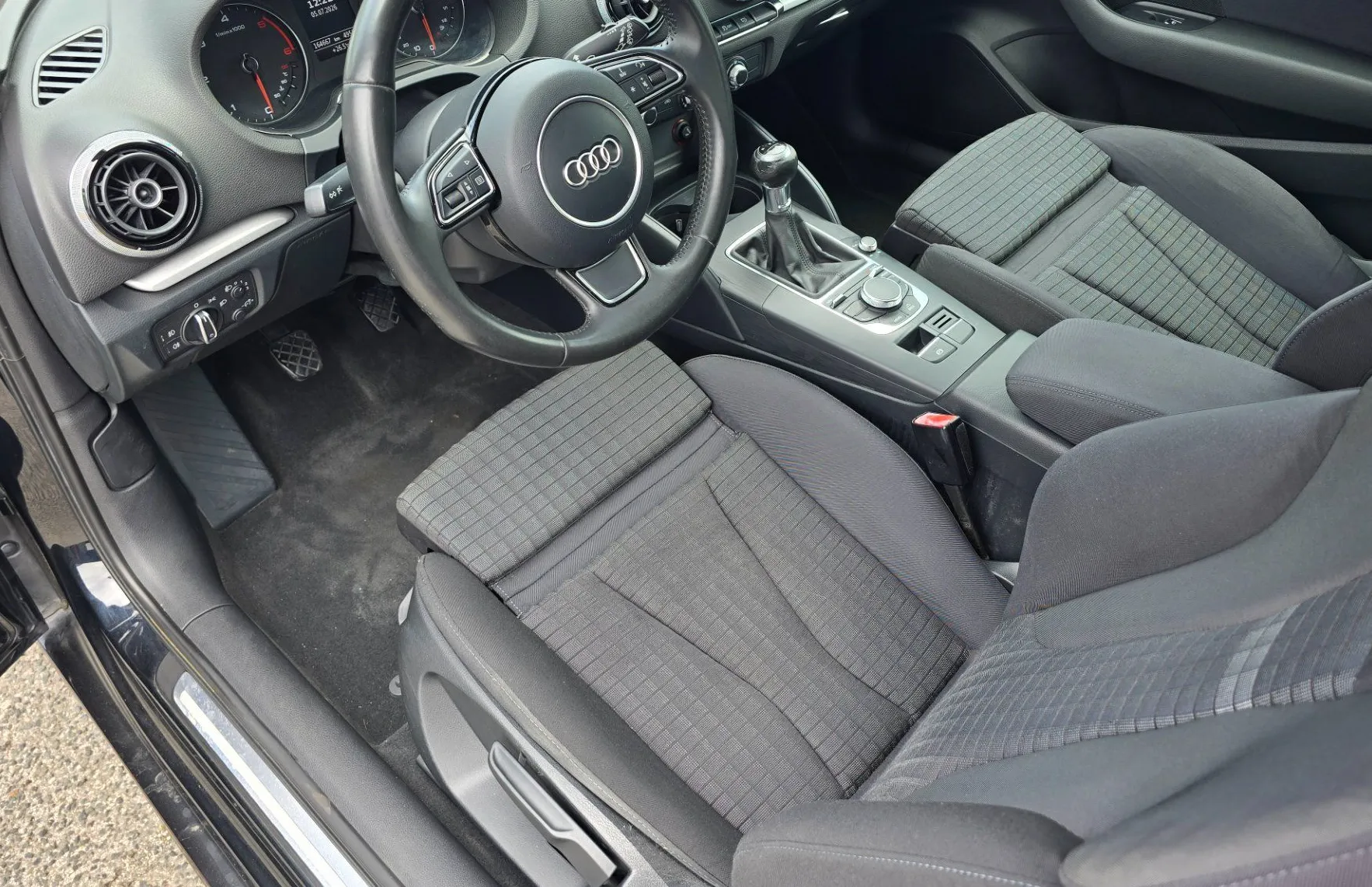 Zunanja slika - Audi A3 - 1.6 TDI - 7