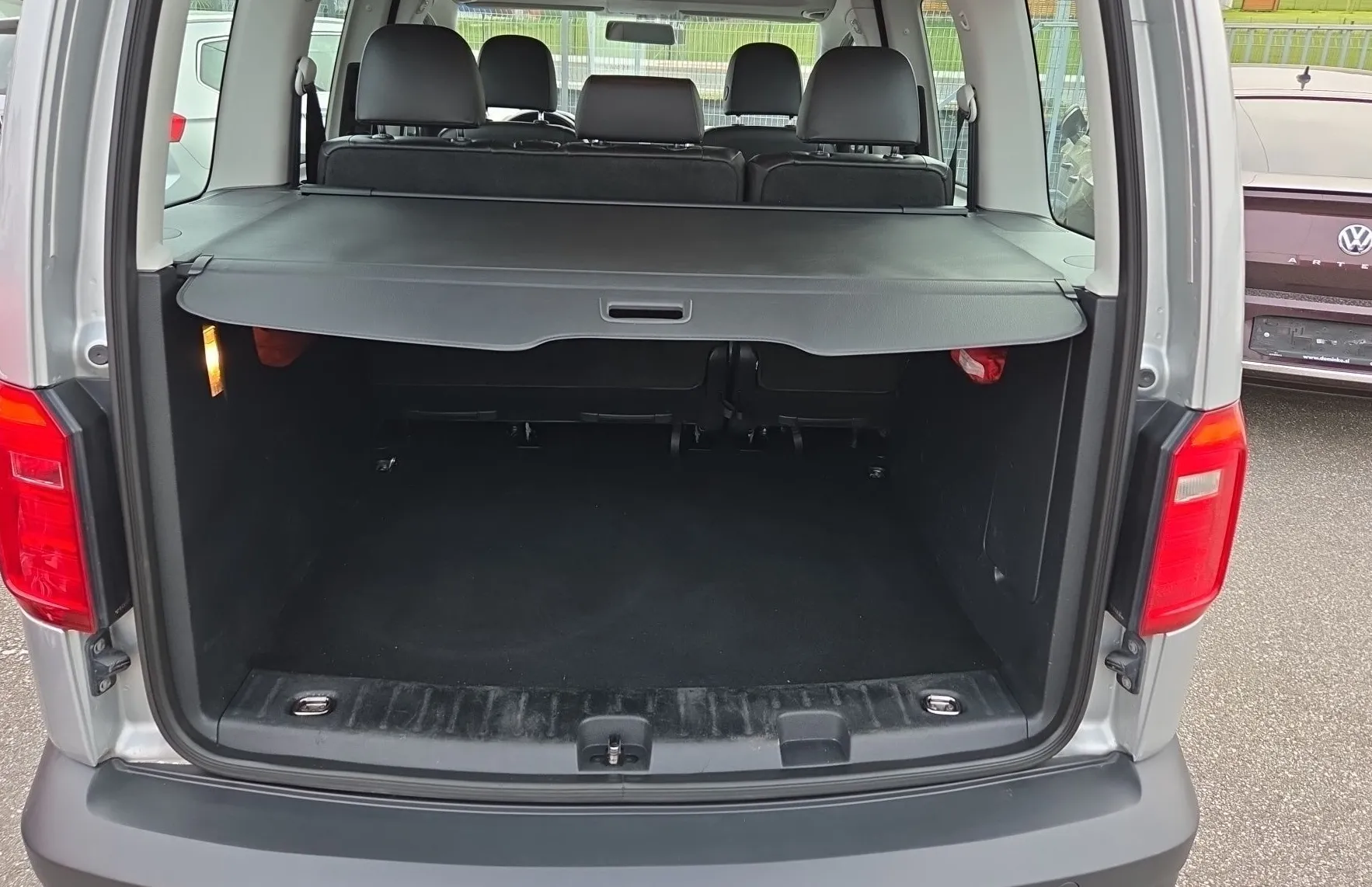 Zunanja slika - VW Caddy - 2.0 TDI 110KW - 12