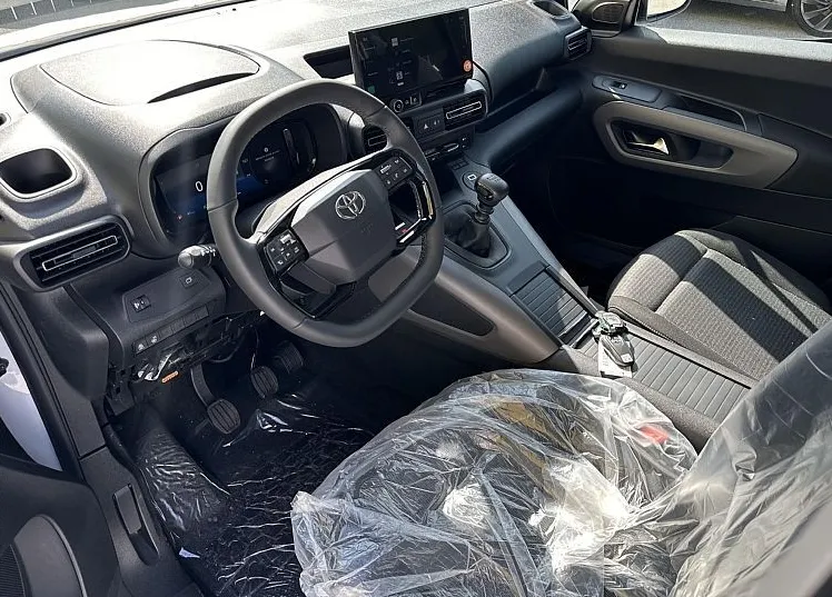 Zunanja slika - Toyota Proace - City Verso 1.5 D-4D S S Family 96kW - 9