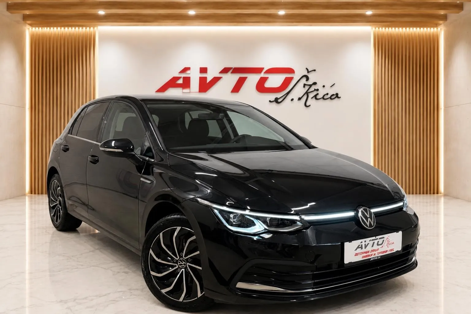 Zunanja slika - Volkswagen Golf - 2.0 TDI-STYLE-IQ-VIRTUAL-LED-AMBIENT-ACC-NAVI... - 2