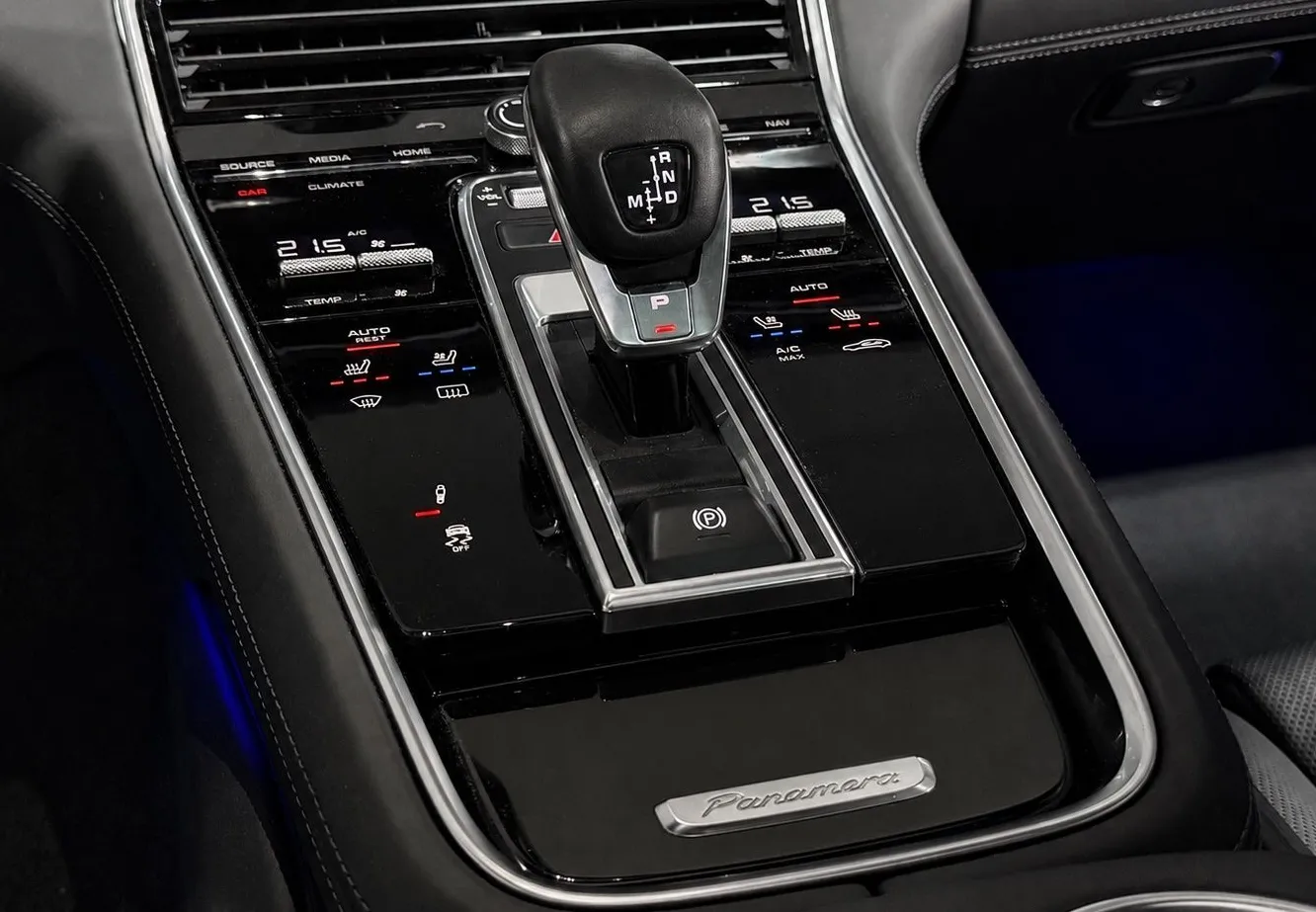 Zunanja slika - Porsche Panamera - 4.0 - V8 - TURBO - ZRAČNO - PANO - HLAJ. SED - ACC - 12