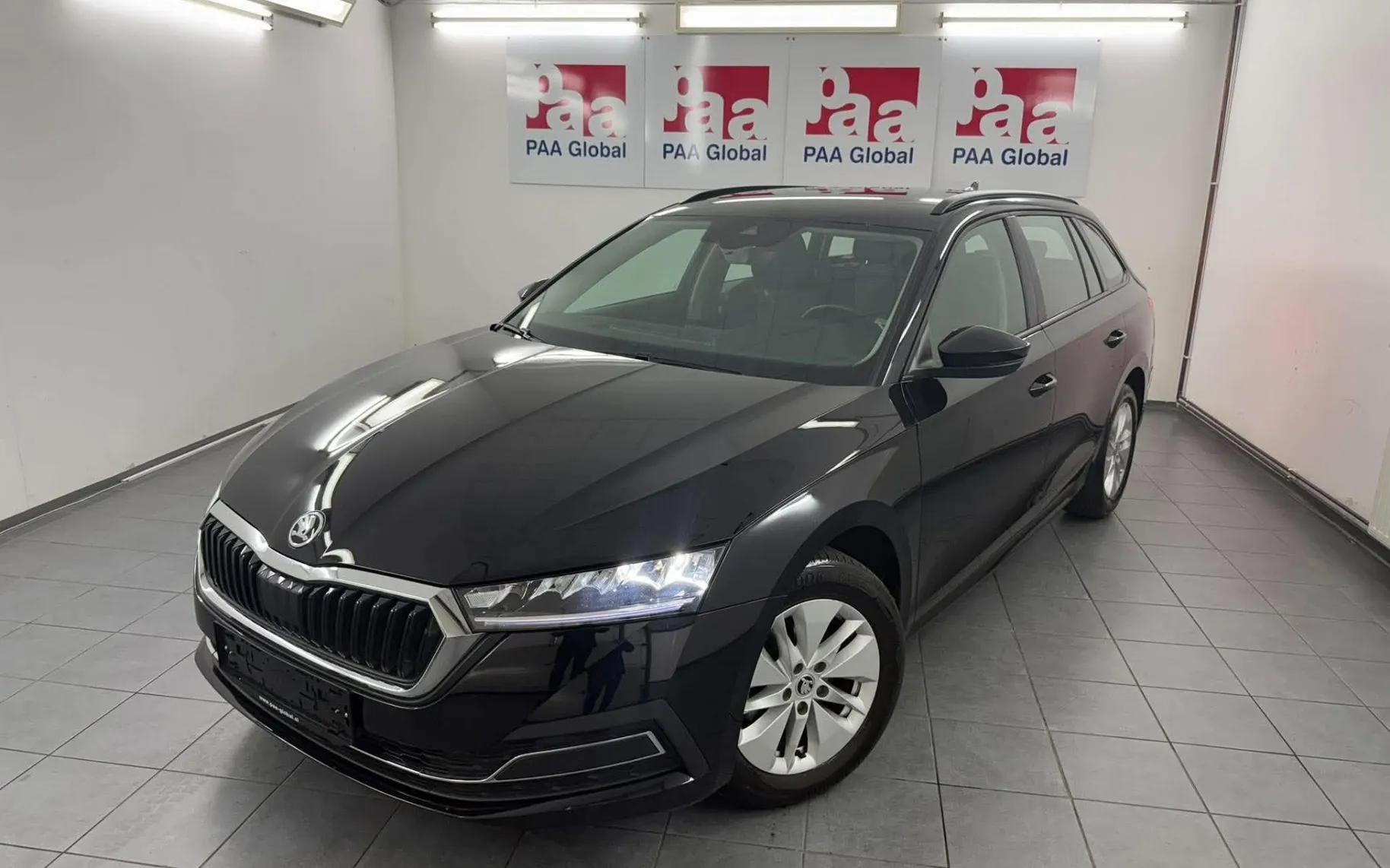 Zunanja slika - Škoda Octavia - Combi 2.0 TDI. DSG.2024 SAMO 89.000 KM - 1